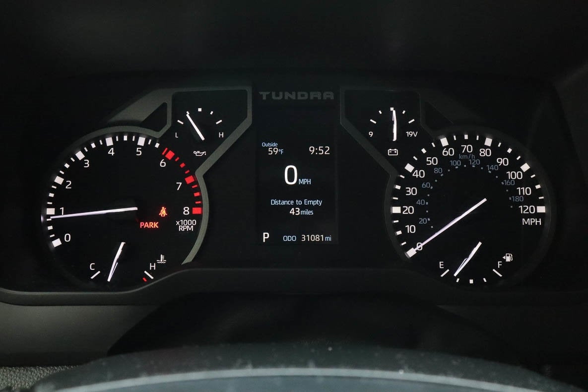 2022 Toyota Tundra 2WD SR5